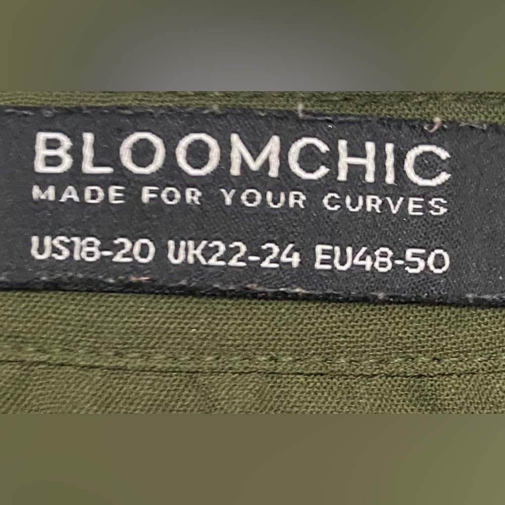 BloomChic Olive Button-Up Tunic - Picture 2 of 3